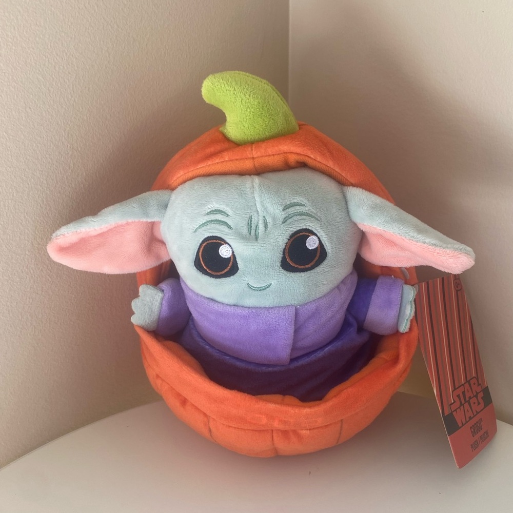 STAR WARS Grogu in Pumpkin Plush